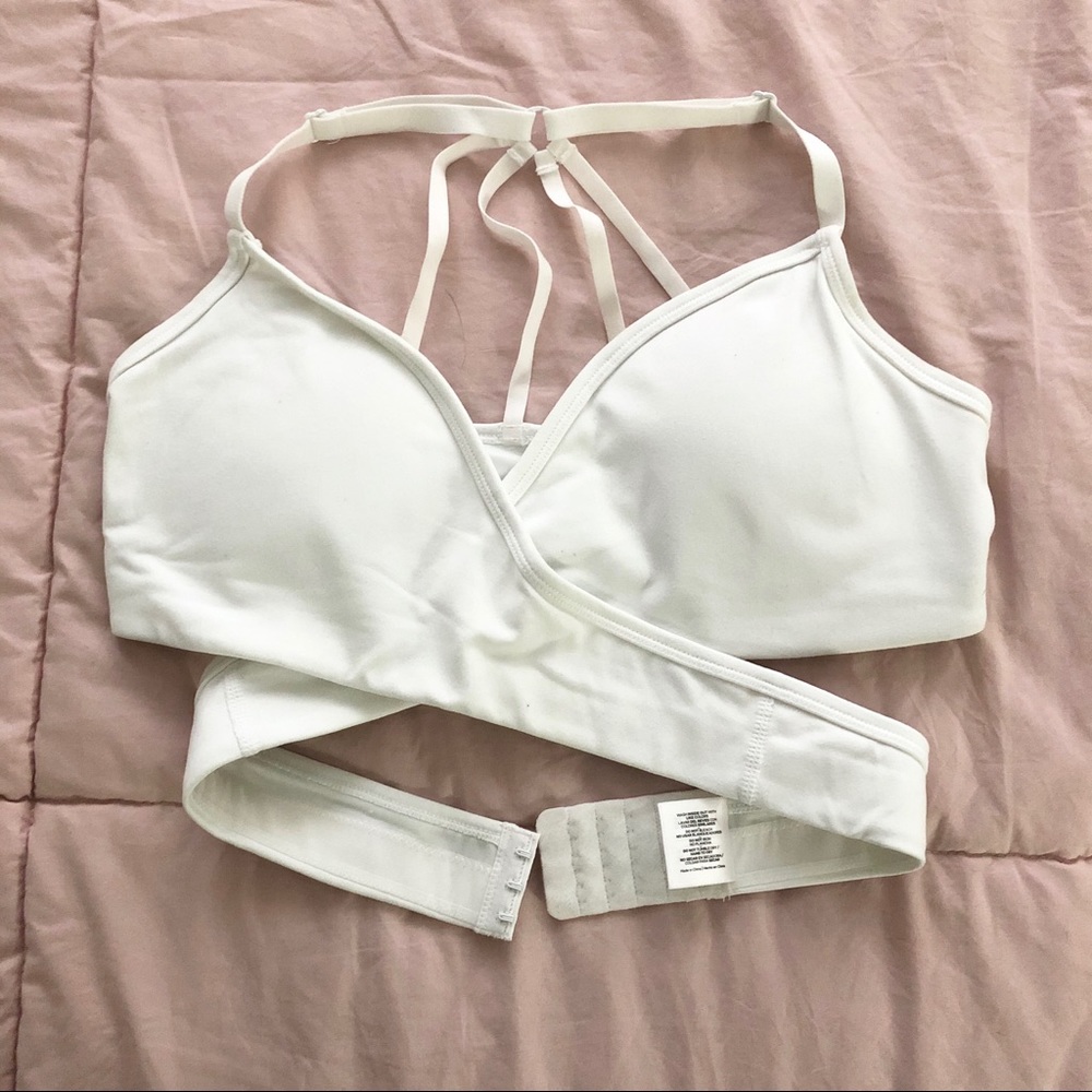 NWOT Alphalete surface wrap bra - size small